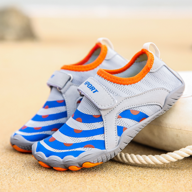 Collection de chaussures aquatiques d'extérieur pour enfants