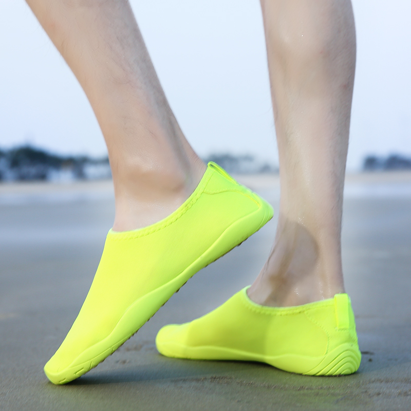 kolleksjon Uny Aquashoes
