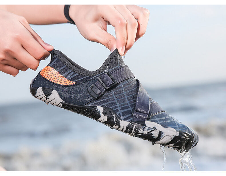 Chaussures d'eau Aqualice Gris de chez Aquashoes