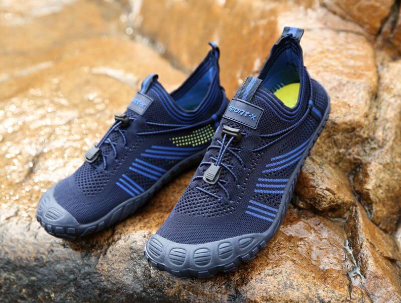 Prezentare de la chaussure aquatique Sport-X bleu de chez Aquashoes