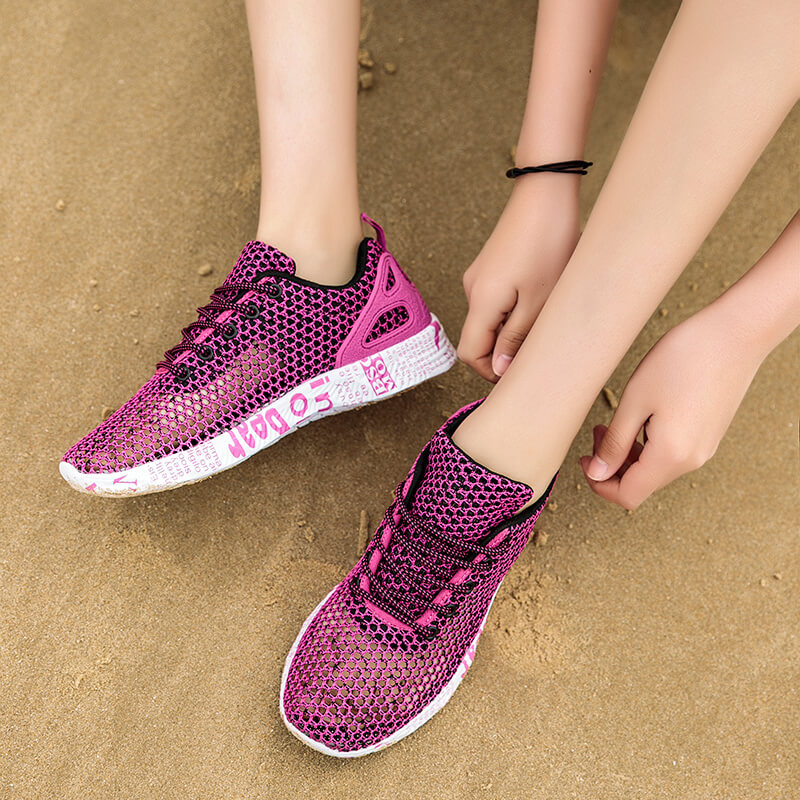 Chaussures d'eau pour femme de couleur Rose / Aquashoes