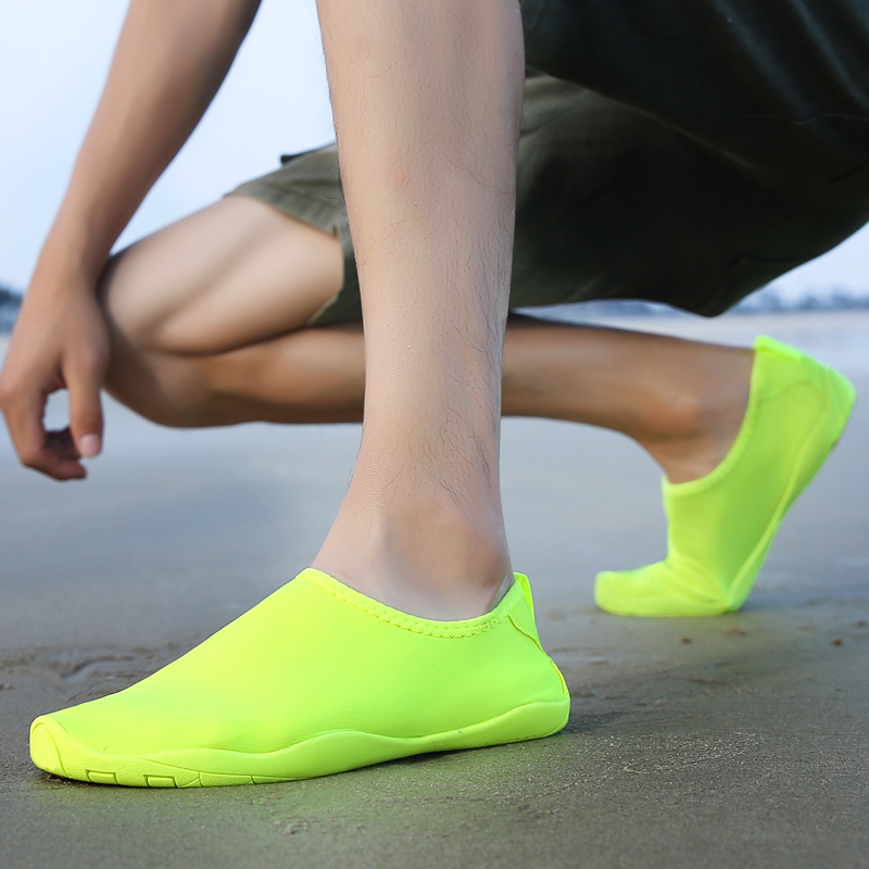 kolleksjon Uny Aquashoes