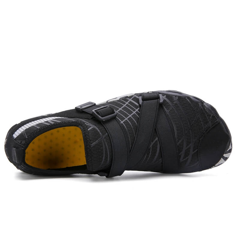 Chaussures d'eau Aqualice Noir de chez Aquashoes
