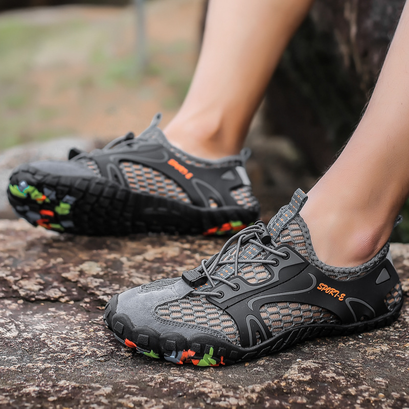 colecția Aquamove 1829 Aquashoes