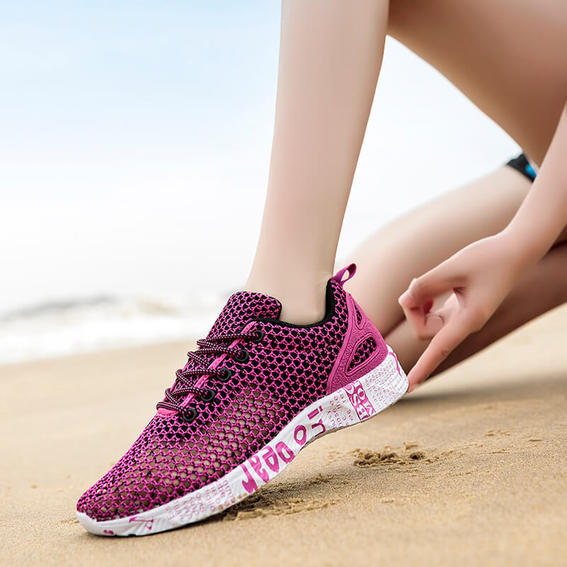 Chaussures d'eau pour femme de couleur Rose / Aquashoes