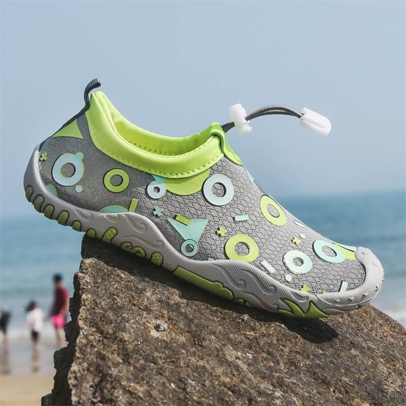 Chaussures de plage enfant Grise avec motifs